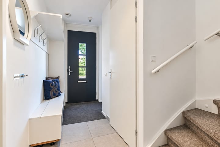 Tussenwoning te koop: Nieuwstraat 46, Leidschendam