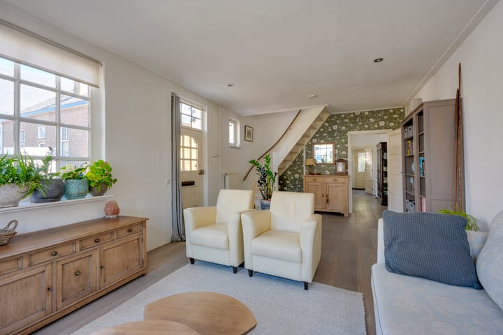 Photo 2 of Voorstraat 12