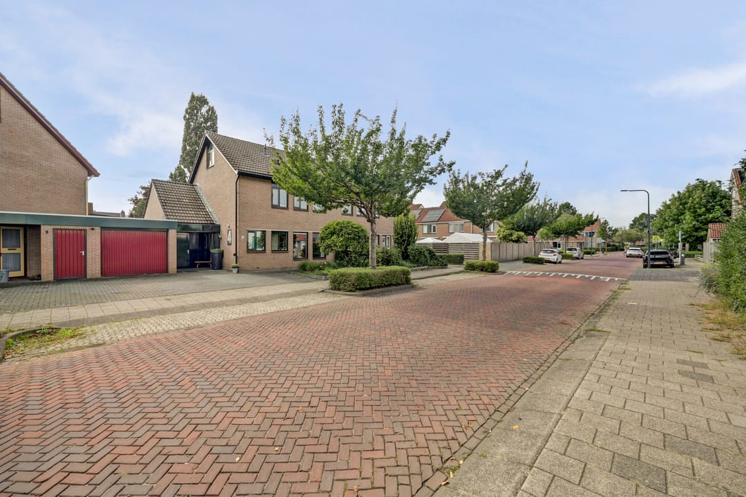 Photo 11 of Pinglestraat 4