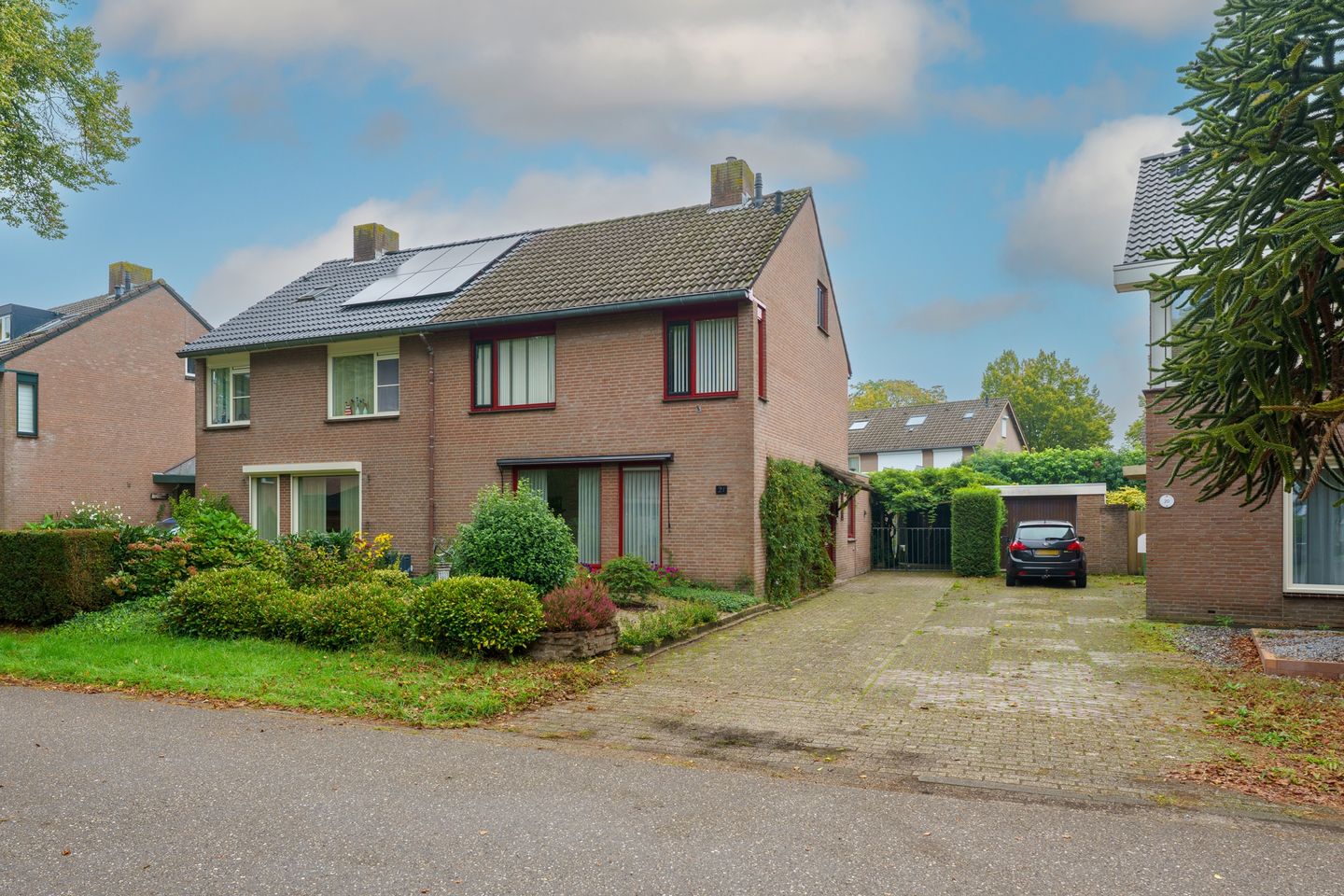Foto 4 van Bergroosstraat 21