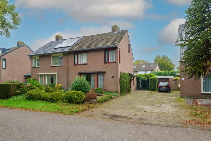 Foto 4 van Bergroosstraat 21