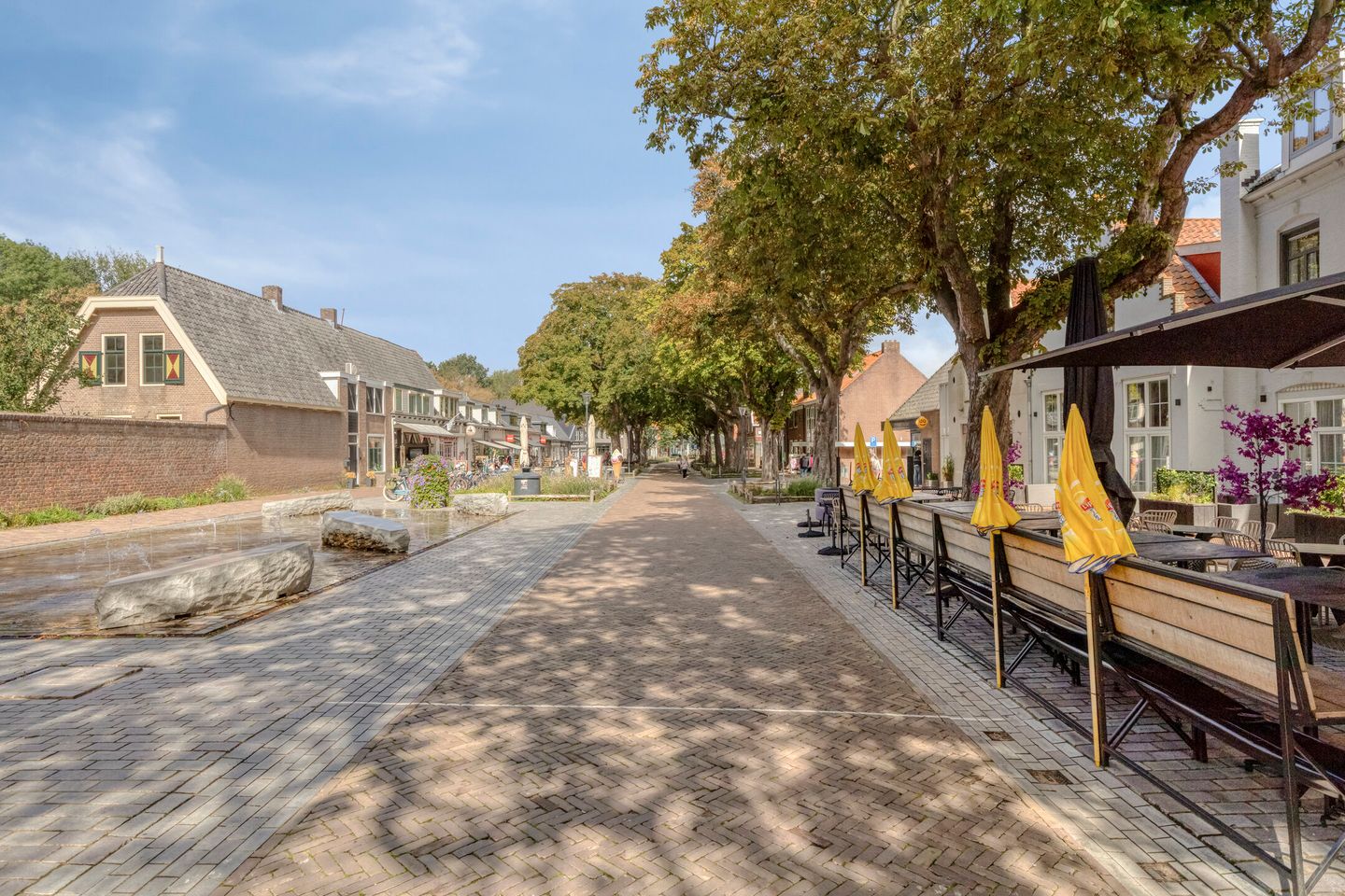 Photo 29 of Weststraat 1