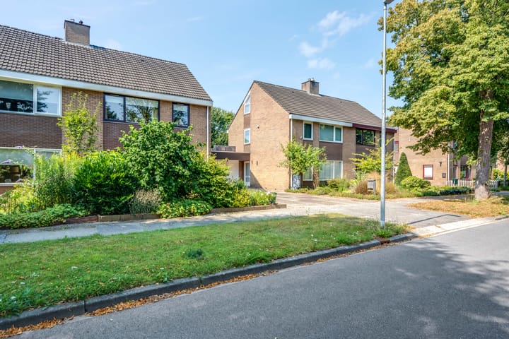 Tussenwoning te koop: Klaverlaan 16, Haren (Gr)