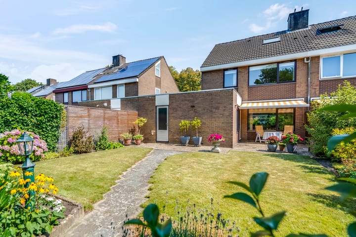 Tussenwoning te koop: Klaverlaan 16, Haren (Gr)
