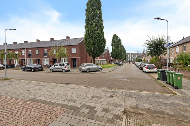 Foto 4 van Erik de Rodestraat 19