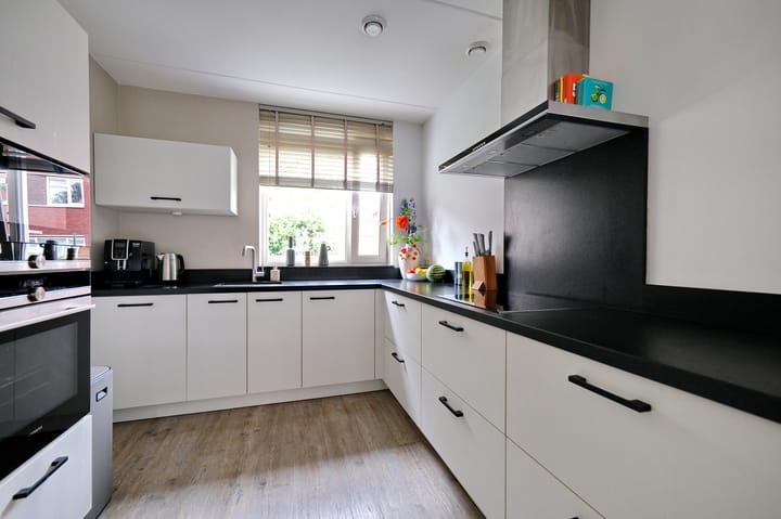 Tussenwoning te koop: Ermerzand 44, Ede