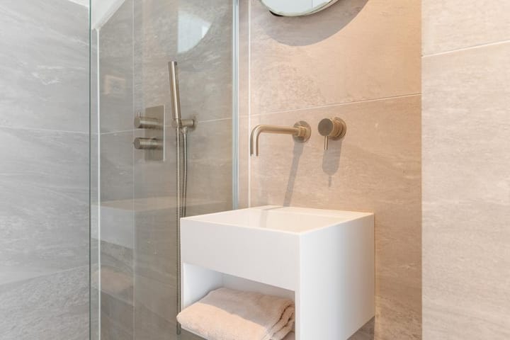 Studio te koop: Hebridenlaan 4E, Amsterdam
