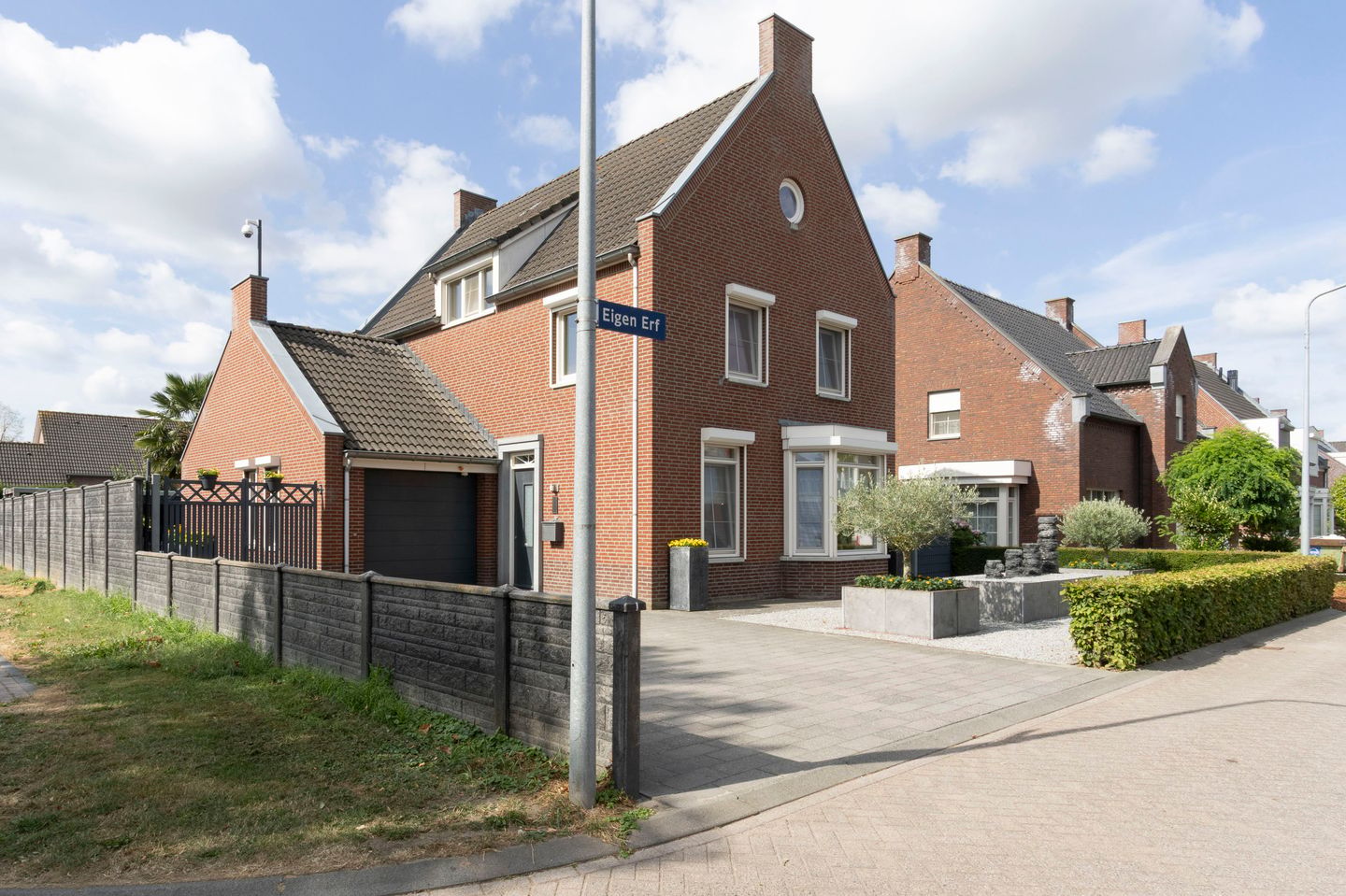 Photo 5 of Eigen Erf 1