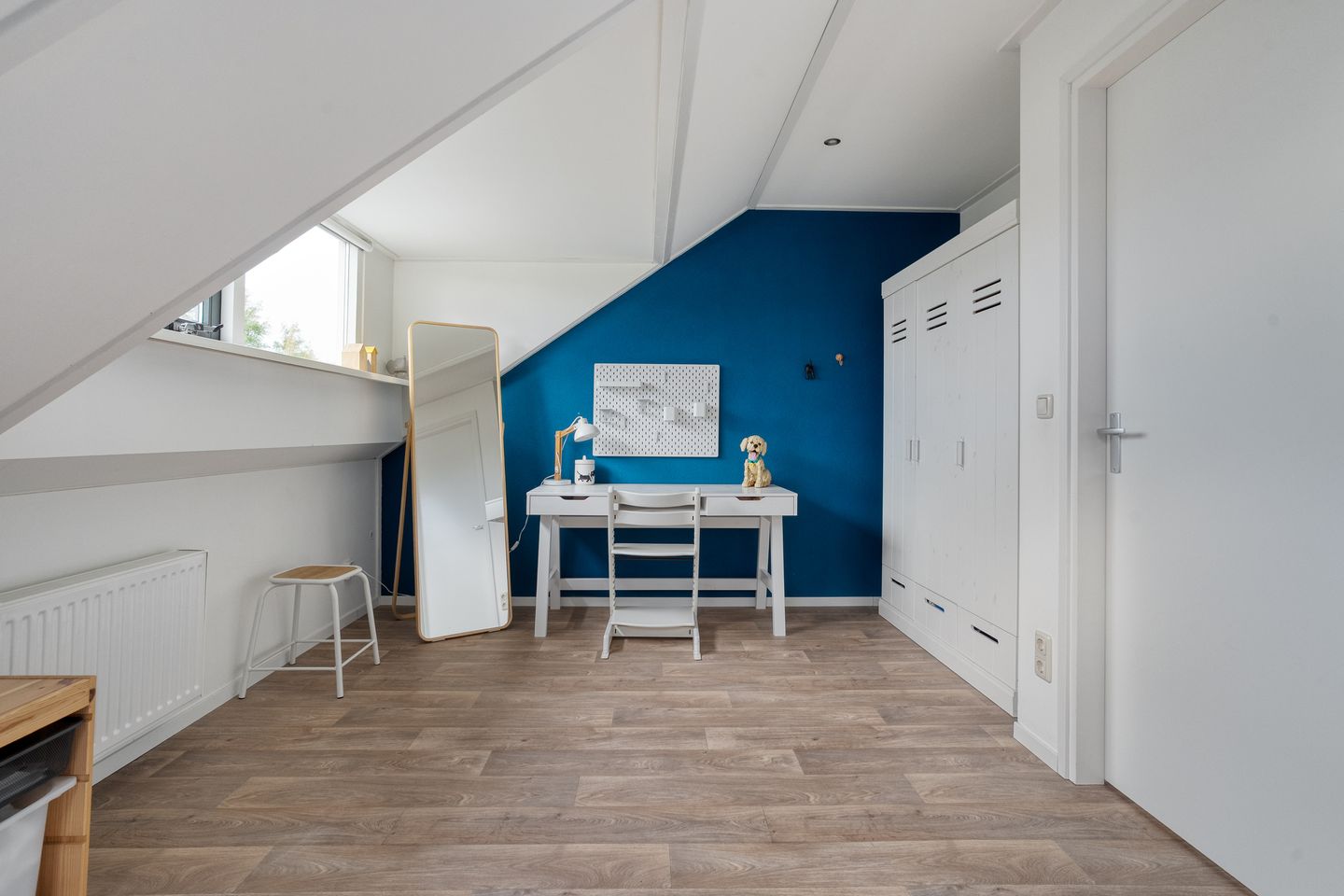 Photo 35 of Van Barneveldstraat 18