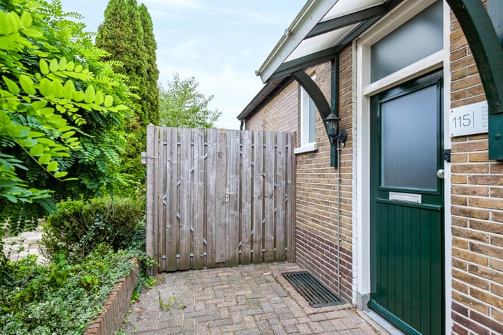 Vrijstaande woning te koop: Eerbeekseweg 115, Loenen