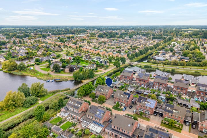 Twee-onder-één-kap te koop: Van Barneveldstraat 18, Dedemsvaart