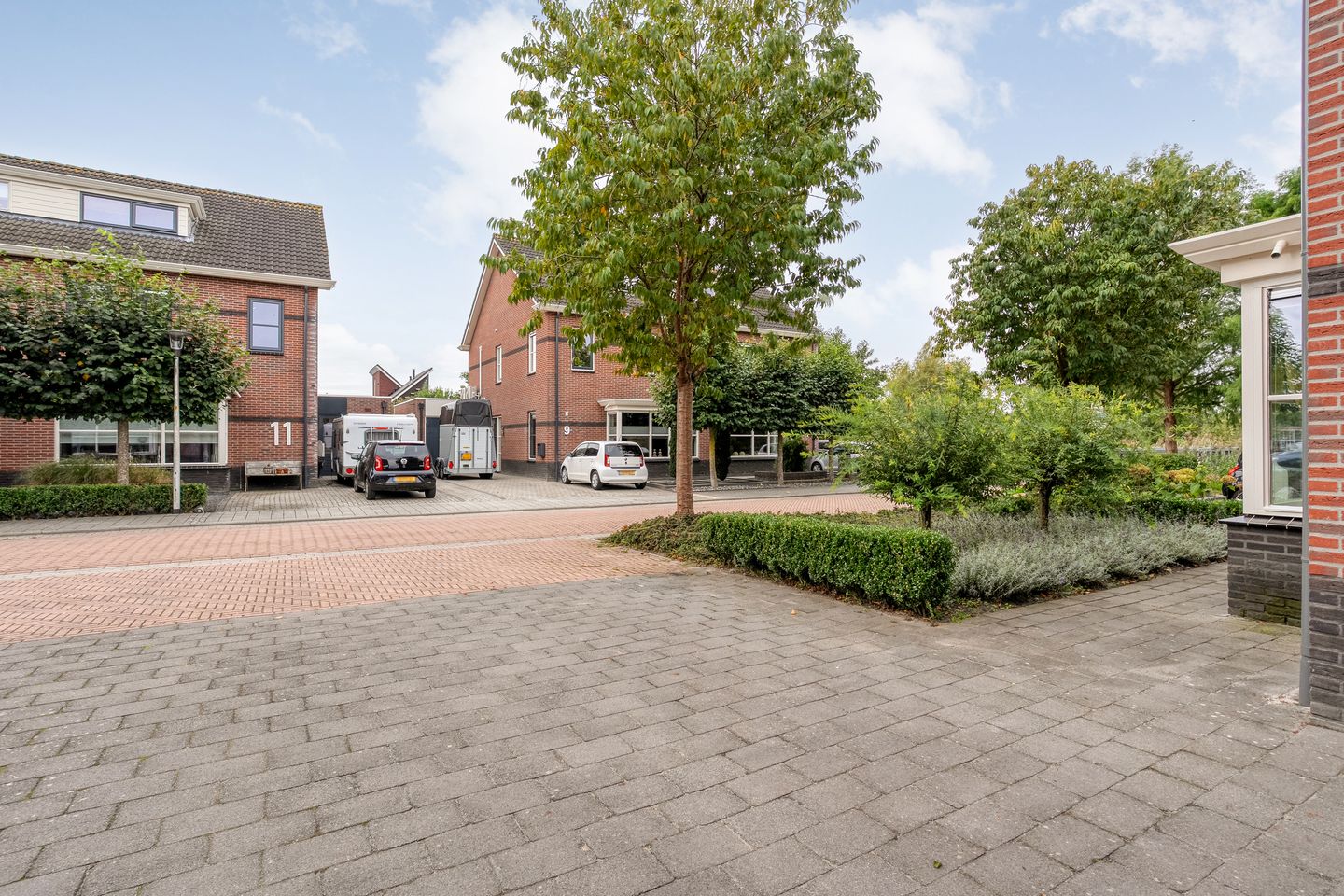 Photo 55 of Van Barneveldstraat 18