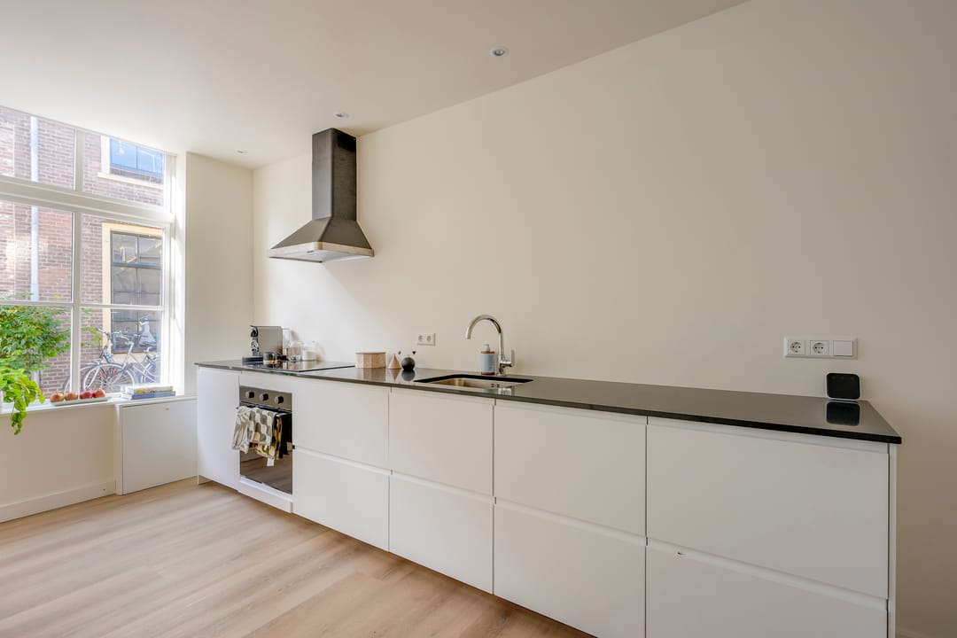 Photo 8 of Lange Rozendaal 35