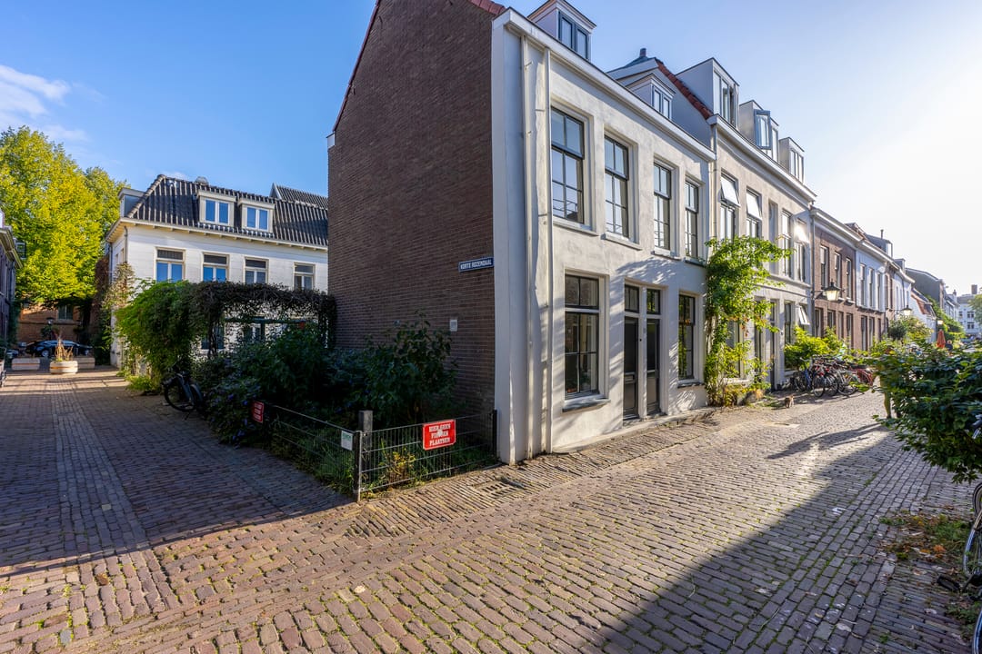 Photo 38 of Lange Rozendaal 35