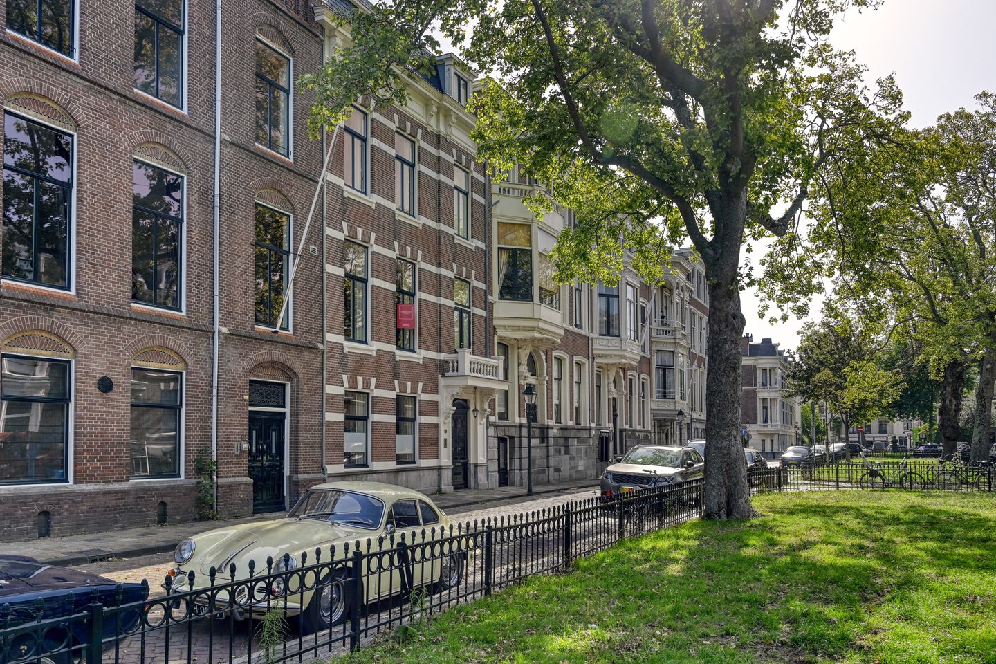 Foto 1 van Surinamestraat 19