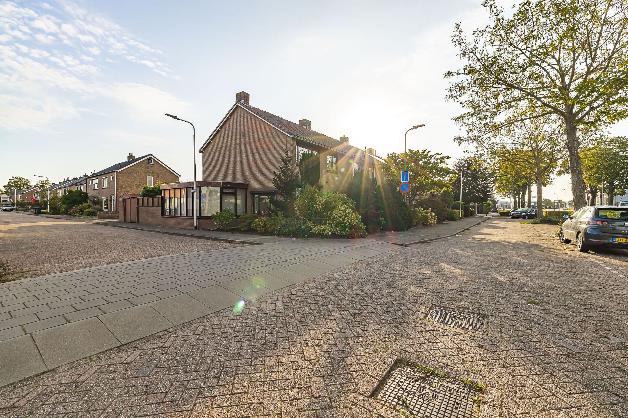 Foto 42 van Leeuwerikstraat 58
