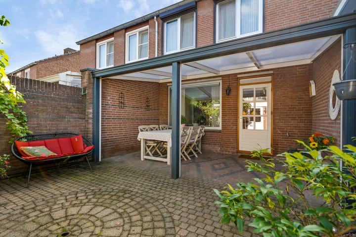 Foto 4 van Schoolstraat 48
