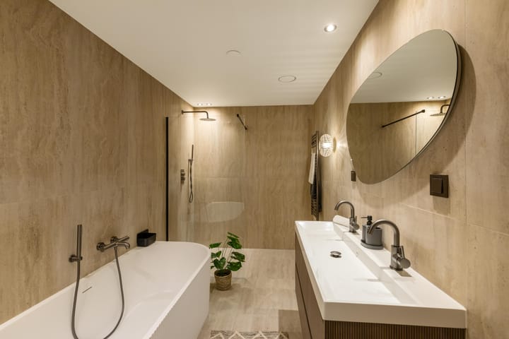 Appartement te koop: Friesestraatweg 13, Groningen