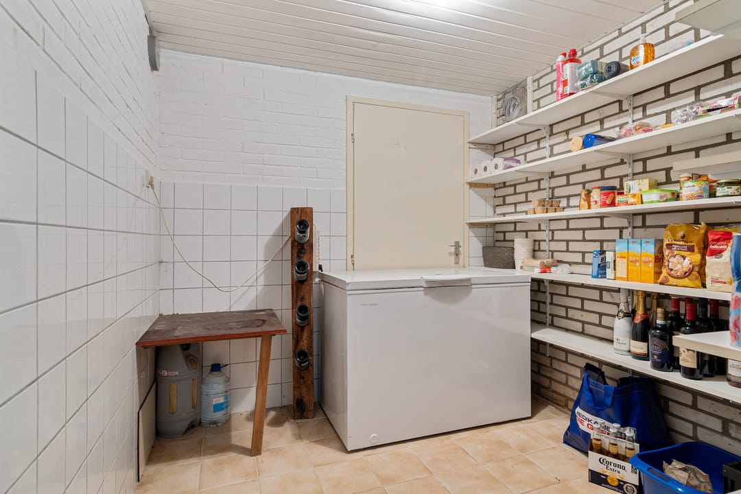 Photo 22 of Oosterwijk WZ 50