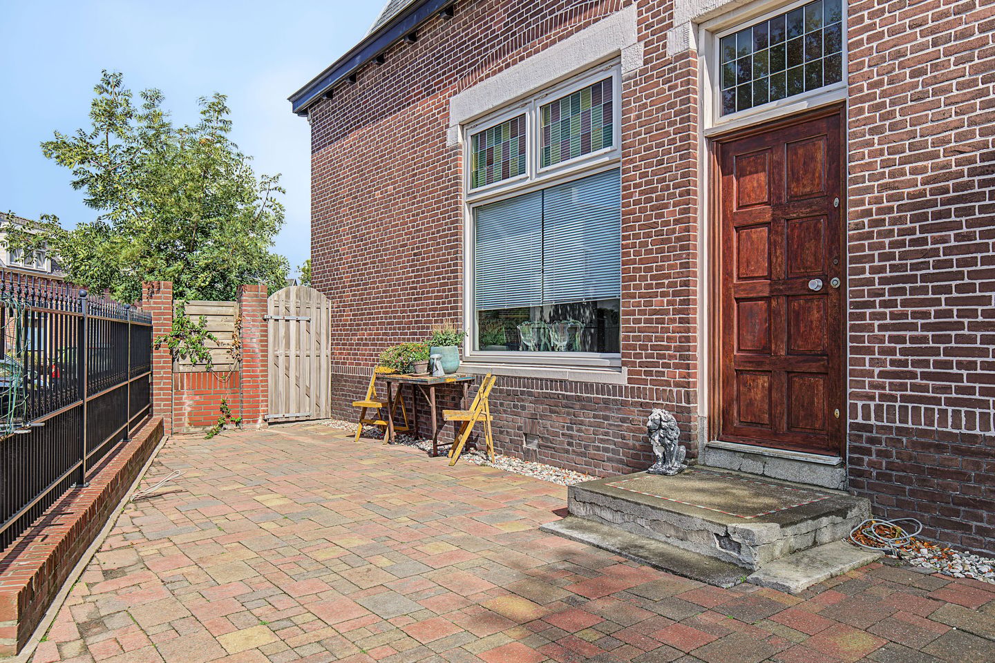 Photo 44 of Voorstraat 94