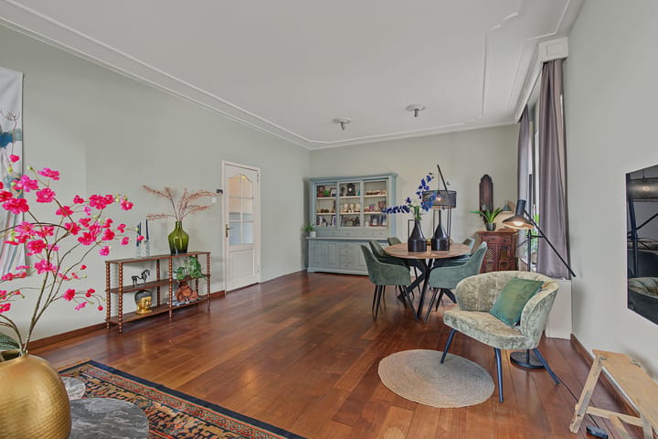 Vrijstaande woning te koop: Voorstraat 94, Poeldijk