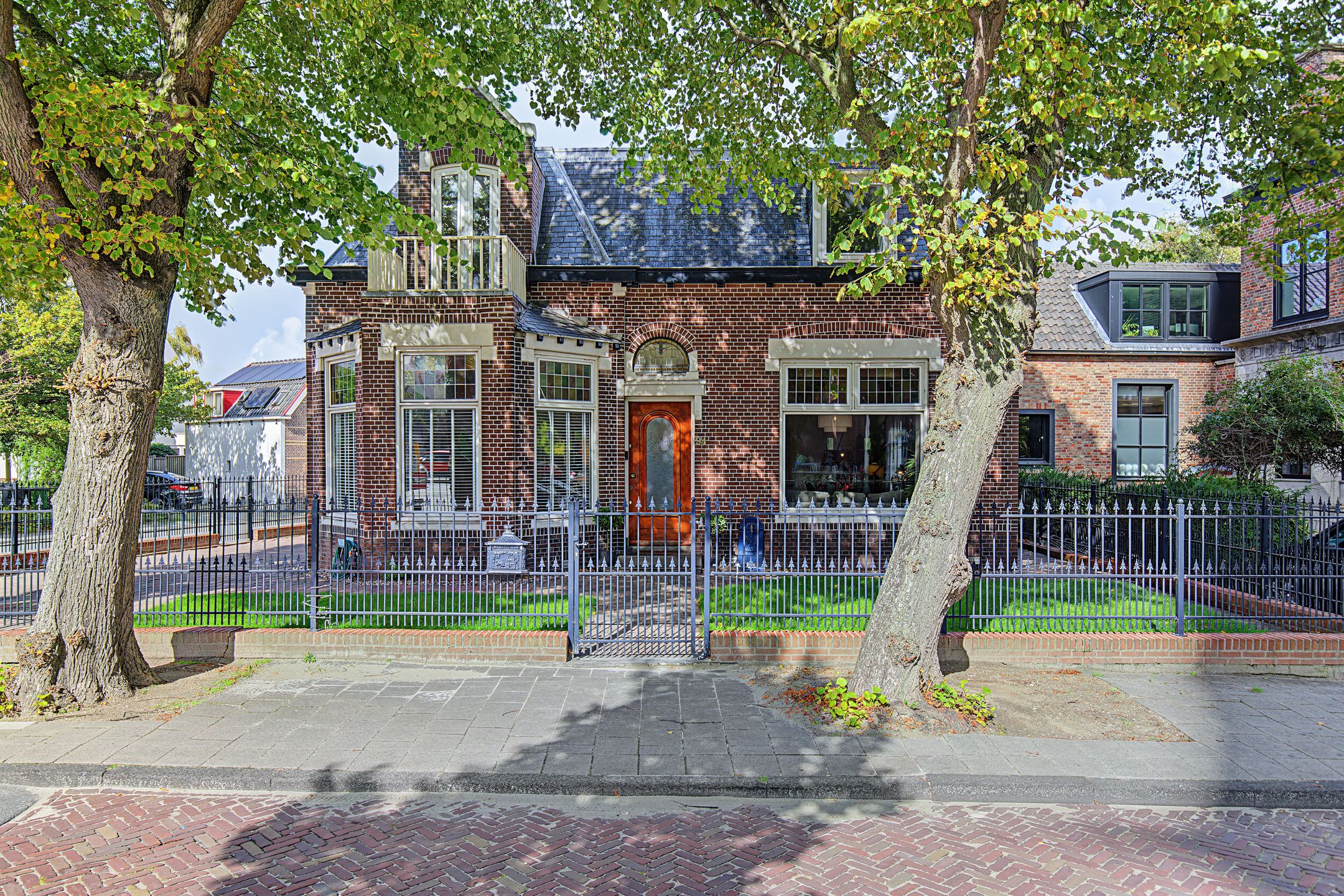 Photo 54 of Voorstraat 94