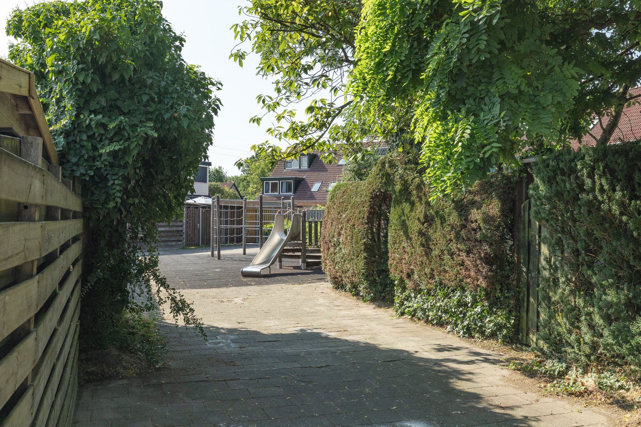 Photo 39 of Bredaweg 14