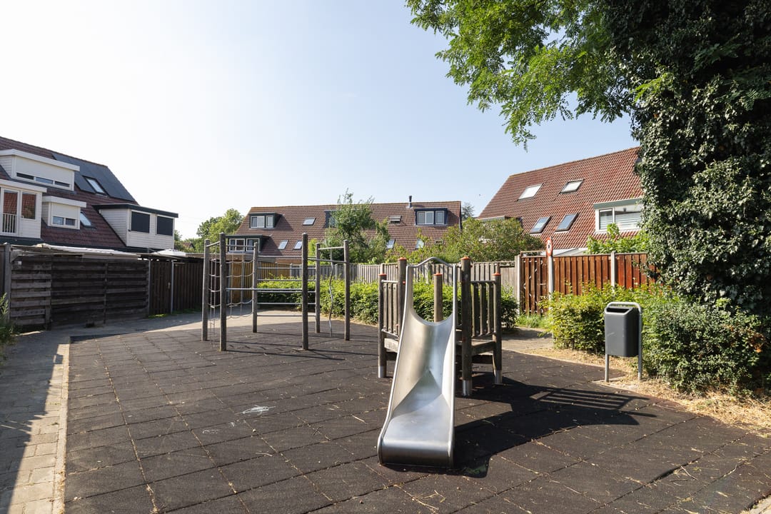 Photo 38 of Bredaweg 14