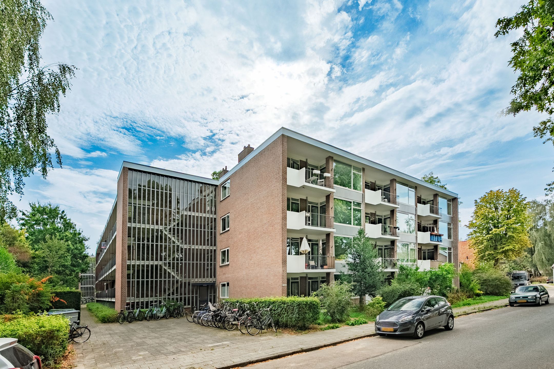 Zeemanstraat 2 III