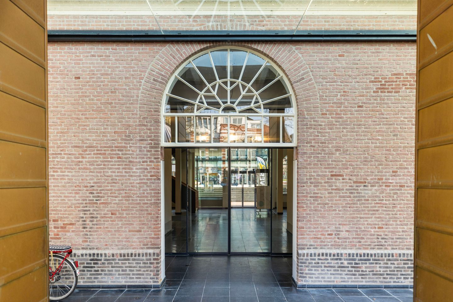 View photo 4 of Boreelplein 39-72