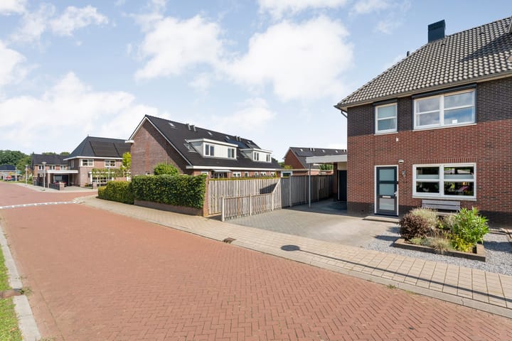 Twee-onder-één-kap te koop: Het Diepen Goor 9, Gramsbergen