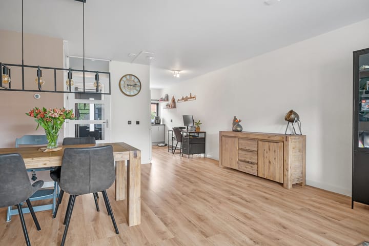 Tussenwoning te koop: Hoedenmakerstraat 18, Zwolle