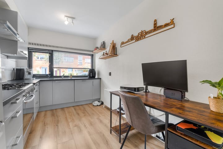 Tussenwoning te koop: Hoedenmakerstraat 18, Zwolle