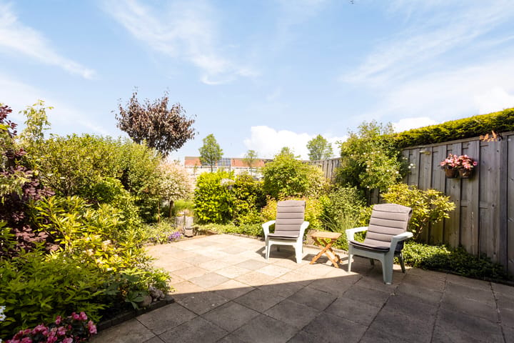 Tussenwoning te koop: Bennebroekstraat 34, Zaandam