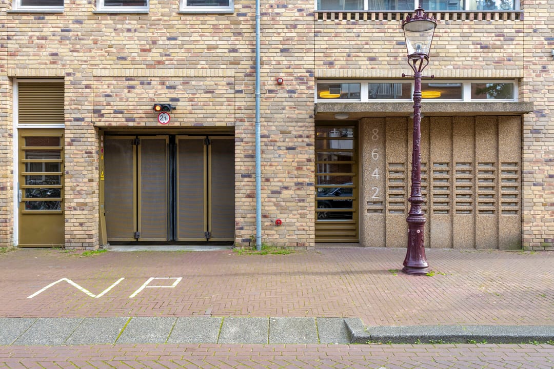 Photo 31 of Tweede Atjehstraat 6-P