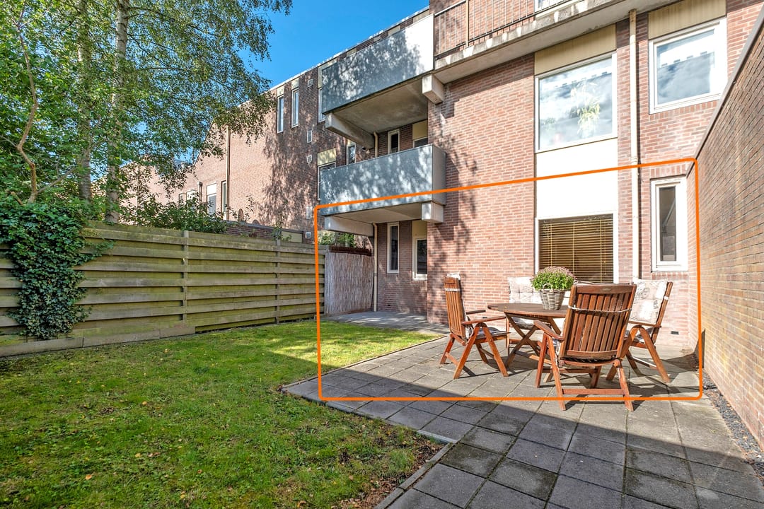 Photo 17 of Bedumerstraat 21