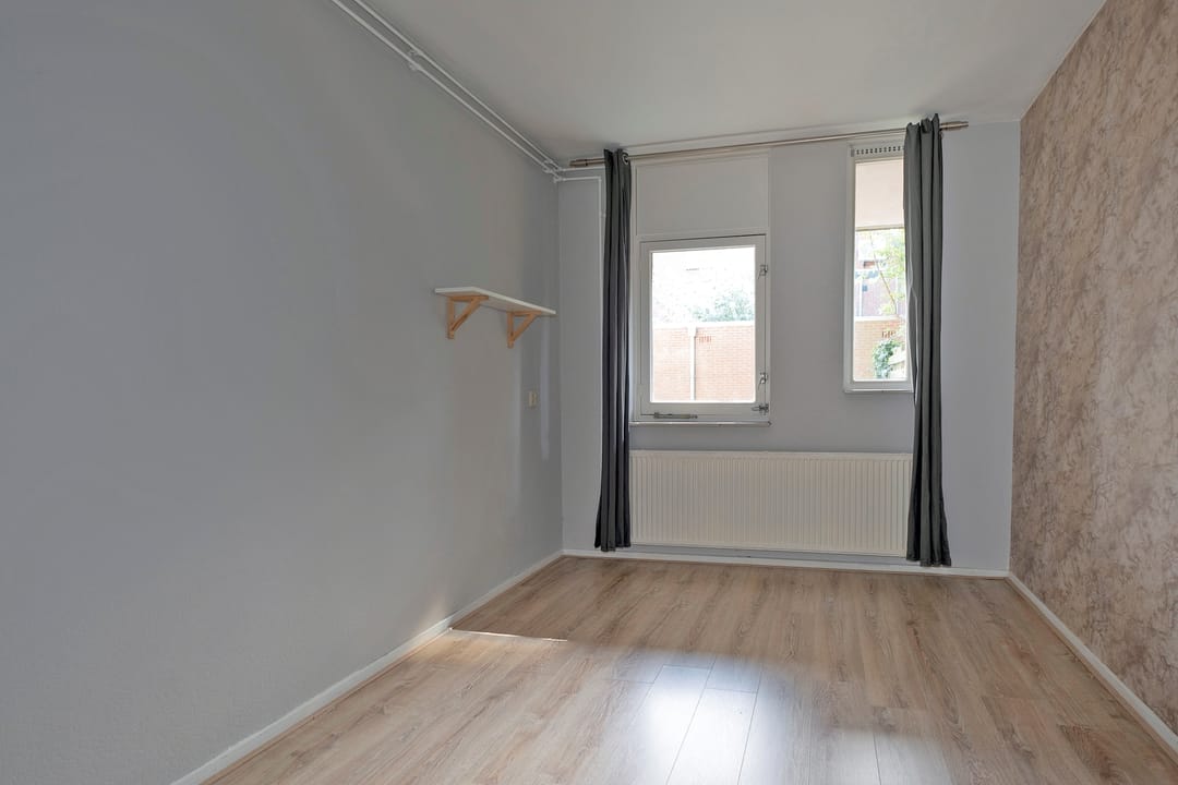 Photo 16 of Bedumerstraat 21
