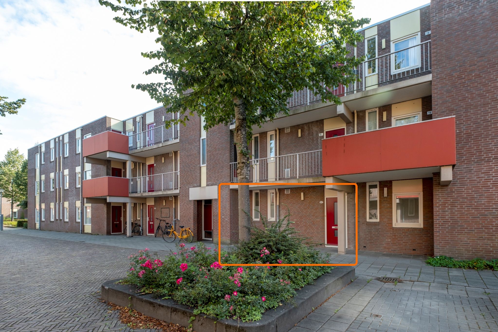 Photo 24 of Bedumerstraat 21