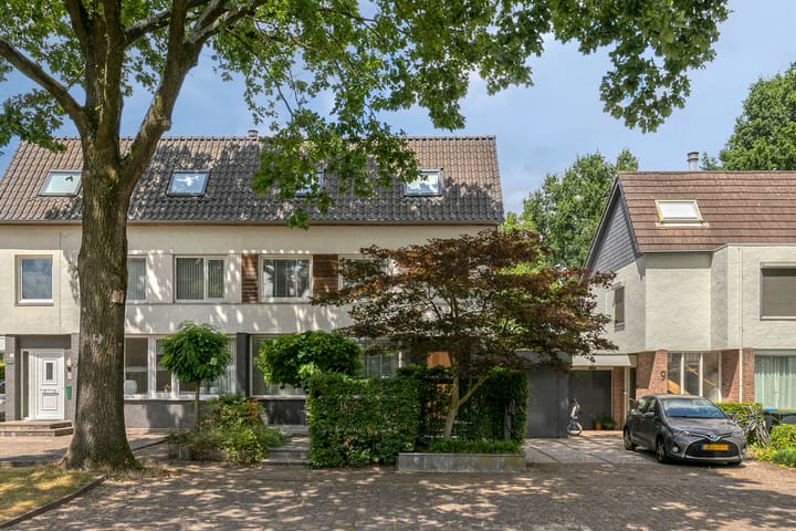 Tussenwoning te koop: Liefkenshoek 7, Riel