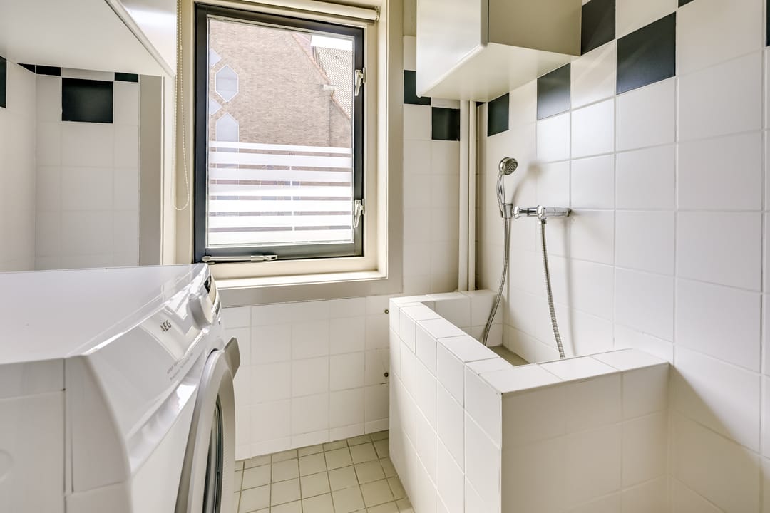 Photo 37 of Broerestraat 21