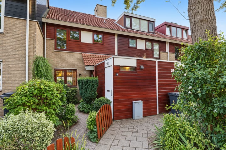 Tussenwoning te koop: Schoenerkade 19, Zoetermeer