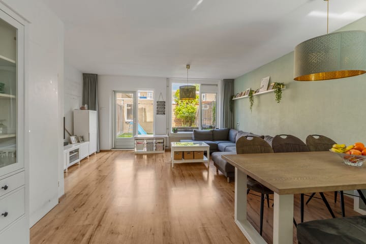 Tussenwoning te koop: Grutterij 3, Alkmaar