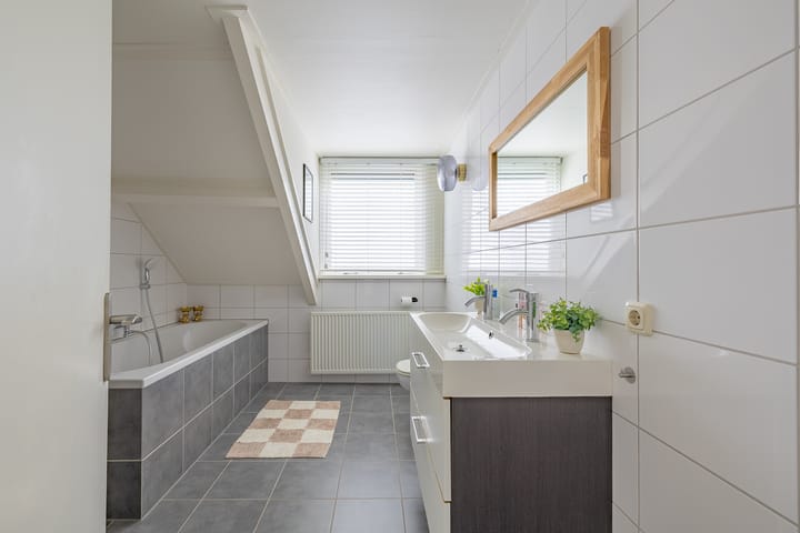 Tussenwoning te koop: Klein Vlaanderen 32, Middelburg