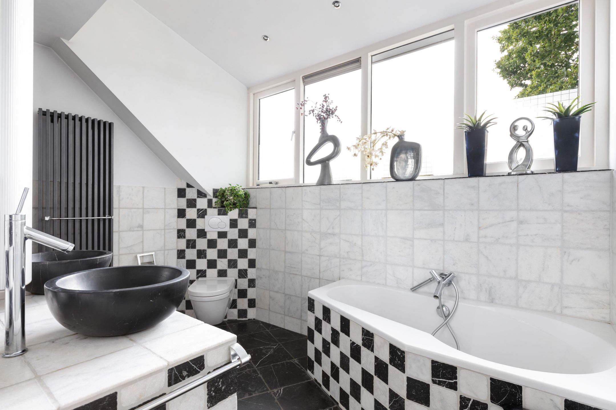 Photo 9 of Voorthuizerstraat 136