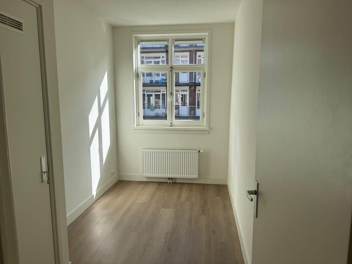 Appartement te huur: Molenbeekstraat 9-1, Amsterdam