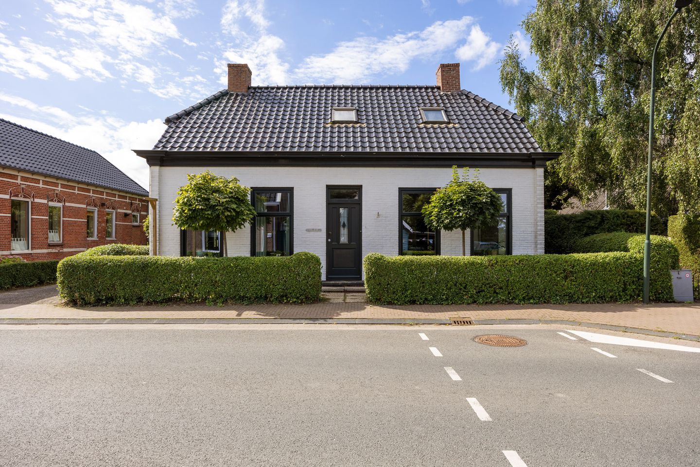Photo 4 of Mernaweg 81