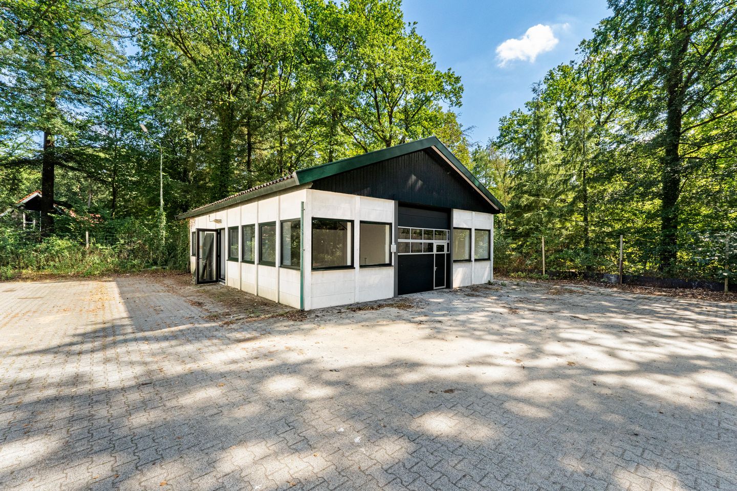 Bekijk foto 1 van Grevenhout 13