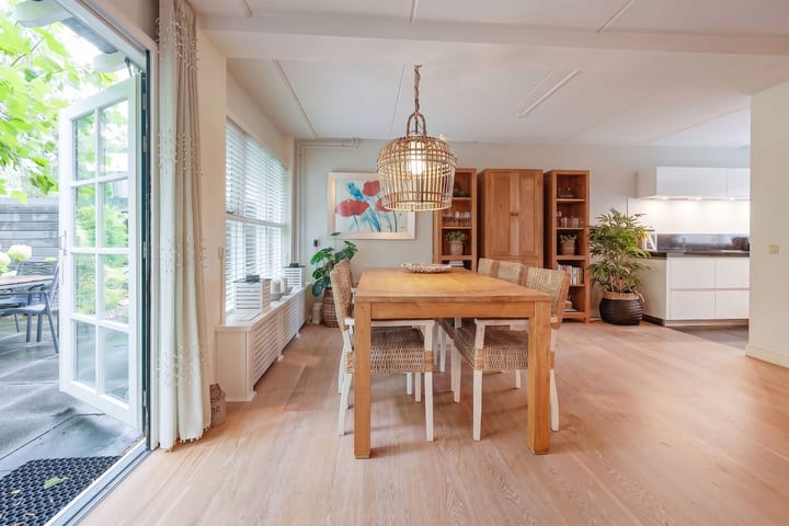 Twee-onder-één-kap te koop: Lindenlaan 46, Heerhugowaard