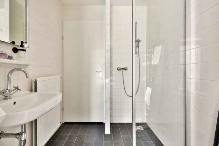 Studio te koop: Derde Hugo de Grootstraat 4H, Amsterdam