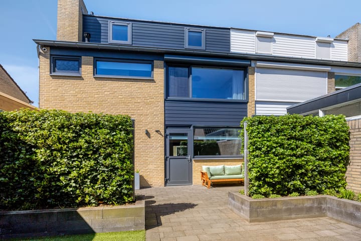 Twee-onder-één-kap te koop: Christinastraat 6, Heeswijk-Dinther